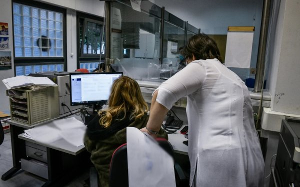 Εργαζόμενες μητέρες: Έρχονται αλλαγές στο ωράριο εργασίας