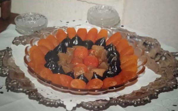 Θα ... γλυκάνει το Αργοστόλι! Ανοίγει απόψε το ''Αρμάρι τση Νιόβης'' στην Πλατεία Καμπάνας!