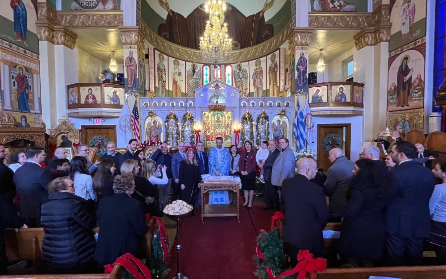 Νέα Υόρκη: Με επιτυχία η κοπή της Πρωτοχρονιάτικης πίτας της Φιλοπτώχου Αγίου Γερασίμου