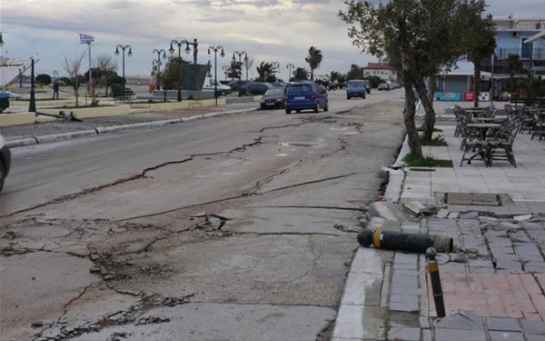 Η Παλική απαιτεί ενημέρωση για τα προβλήματα της περιοχής