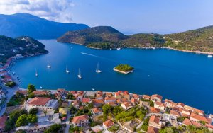 Πολιτιστικός Σύλλογος "Φαρακλάδες": Ημερήσια εκδρομή στην Ιθάκη