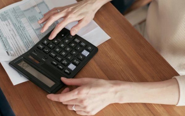 Δωρεές - κληρονομιές: Οι αλλαγές και οι κρίσιμες ημερομηνίες για την εφορία - Ο οδηγός της ΑΑΔΕ