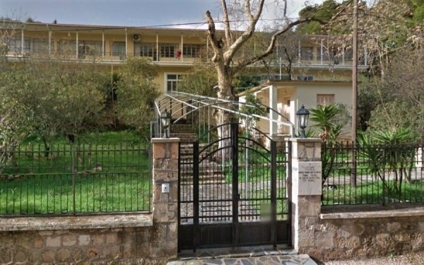 Πωλείται οικόπεδο στις Μηνιές από το Ορφανοτροφείο «Ο Σωτήρ»