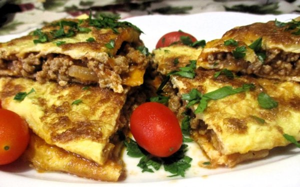 Λαχταριστή ομελέτα με κιμά από την Σία Λαδά