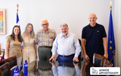 Επίσκεψη καθηγητή Γουργουλιάνη και Κινητής Μονάδας Ελληνικής Πνευμονολογικής Εταιρείας στον Δήμαρχο Αργοστολίου