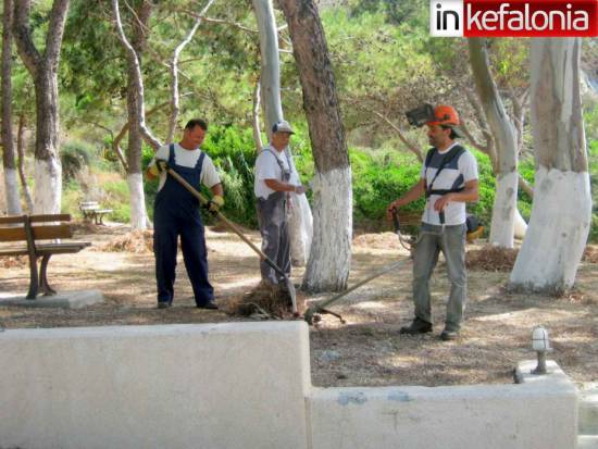 Καθάρισαν Εκκλησία και παραλία στον Κλειματσιά