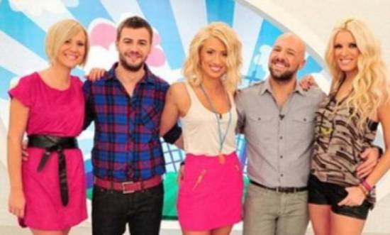 «Δέστε τους»: Γιατί αναβάλλεται η πρεμιέρα τους;