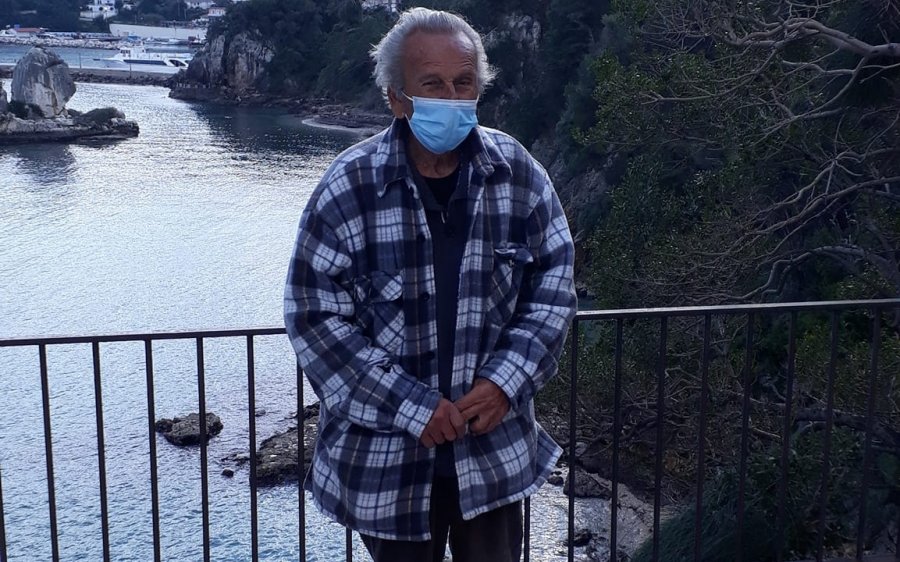 Πόρος: Ο μπάρμπα Γεράσιμος ετών 86, ένας δραστήριος &amp; εργατικός άνθρωπος