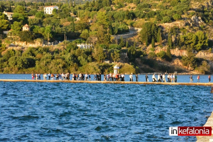 Λίλα Καππάτου : &quot;Η Κυρά της Γέφυρας...&quot;