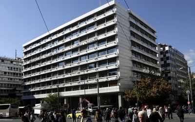 ΥΠΟΙΚ: Μείωση προκαταβολής φόρου εισοδήματος