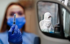 Επιχείρηση &quot;Ελευθερία&quot;: Στις 26 Δεκεμβρίου τα εμβόλια στην Ελλάδα - Εμβολιασμός με sms στο 13034