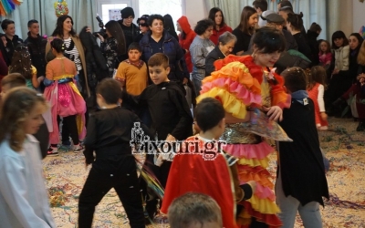 Με πολύ κέφι ο αποκριάτικος χορός του Ορφανοτροφείου (εικόνες)