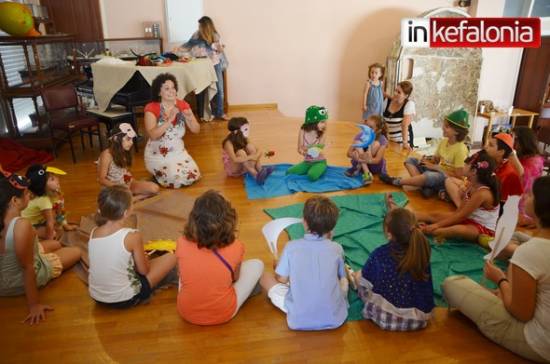 Διασκέδασαν με «Τρυφεράκανθο» στην Κοργιαλένειο