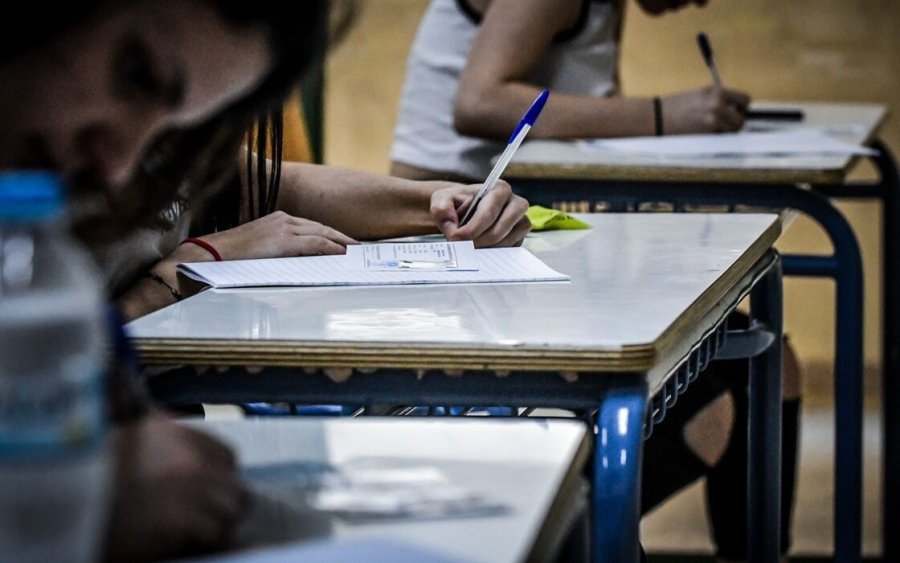 Μεγάλες αλλαγές στη διδακτέα ύλη στα σχολεία – Μείωση ως 30% ανά μάθημα
