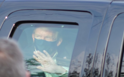 Τραμπ - κορονοϊός: Εκανε βόλτα με SUV στο προαύλιο του νοσοκομείου - Θύελλα αντιδράσεων