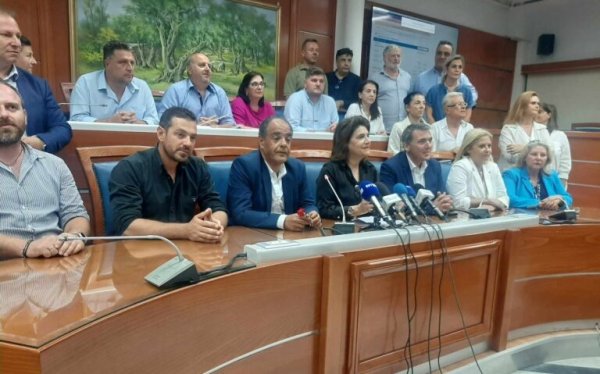 Ρόδη Κράτσα: "Παραδίδουμε μια περιφέρεια με προοπτικές"