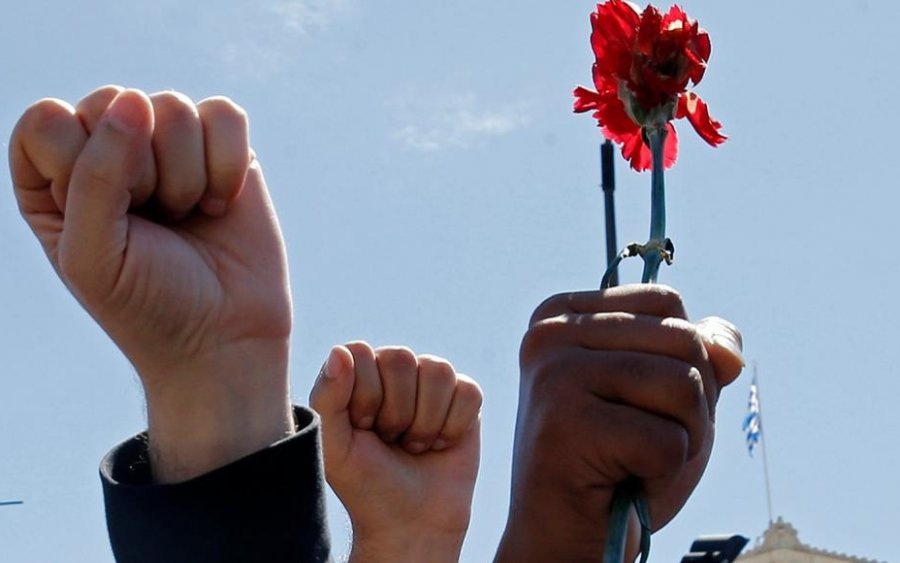 ΕΛΜΕΚΙ: Κάτω τα χέρια από το 8ωρο- Όλοι στην γενική απεργία την Πέμπτη 10/6
