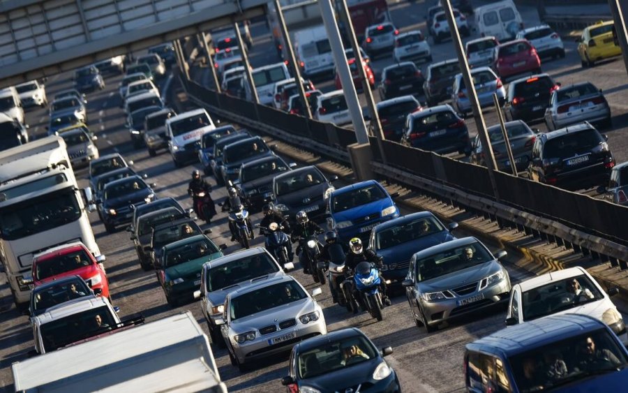 Τέλη κυκλοφορίας με τον μήνα: Πώς θα πάρετε πίσω τις πινακίδες του οχήματος