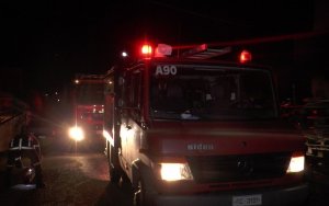 Φωτιά στον Καραβάδο - Αμεση επέμβαση της Πυροσβεστικής