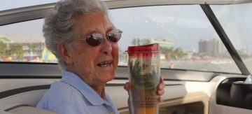 Μάθημα ζωής: Καρκινοπαθής 90 ετών είπε «όχι» στις χημειοθεραπείες και ξεκίνησε να ταξιδεύει