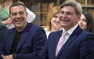 Φαρανατούρης στον COSMOS 96,5 για επίσκεψη Τσίπρα στην Κεφαλονιά - "Δεν έρχεται για λίγες ώρες, αλλά για να μιλήσει με κόσμο και να κυκλοφορήσει σε Αργοστόλι & Ληξούρι"