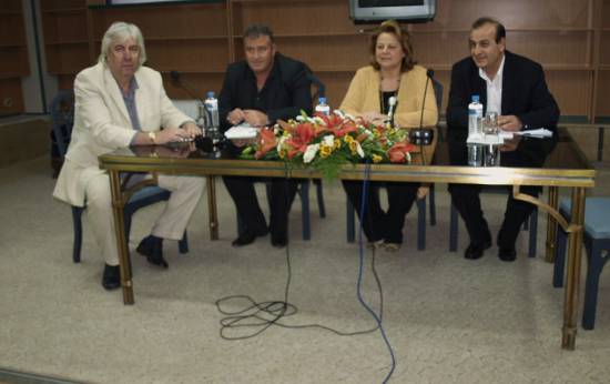 Λούκα Κατσέλη: «Να γίνουμε ανάχωμα στον κατήφορο της ύφεσης και της λιτότητας»