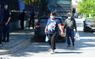Λάρισα: 35 κρούσματα στην Νέα Σμύρνη! “Δρακόντεια” μέτρα και απαγόρευση κυκλοφορίας από τις 8 το βράδυ