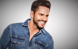 Με Γιώργο Τσαλίκη υποδέχεται ο Δήμος Αργοστολίου τα φετινά Χριστούγεννα!