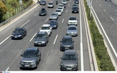 ΑΑΔΕ: Μπαράζ ελέγχων για όσους έχουν θέσει σε ακινησία τα οχήματά τους