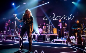 Ο INKEFALONIA 103,9 παρουσιάζει το νέο τραγούδι της Νατάσσας Μποφίλιου "Το Αστέρι μου"