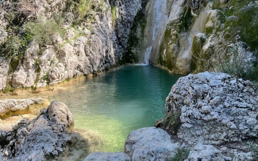 Οδυσσέας Γαλιατσάτος - Πόρος: Κάλεσμα εθελοντών για ανάδειξη πεζοπορικής διαδρομής