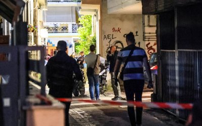 Πάγωσε η Λάρισα: Νέες λεπτομέρειες για τη δολοφονία της μάνας από τον 21χρονο γιο της