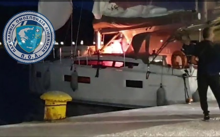 Πανελλήνια Ομοσπονδία Λιμενικών: Συγχαρητήρια στους συναδέλφους του Λιμεναρχείου Κεφαλoνιάς για τις ενέργειες σε φλεγόμενο τουριστικό σκάφος σε λιμένα Αργοστολίου