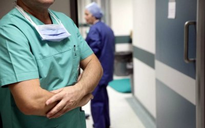 Ο τιμοκατάλογος στα απογευματινά χειρουργεία στο ΕΣΥ – Τι θα πληρώνει ο ασθενής