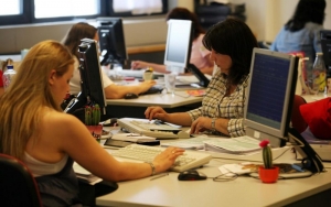 Αργίες & ημιαργίες σε Δημόσιο και ΟΤΑ -Τι ισχύει (ημερομηνίες-ωράρια)