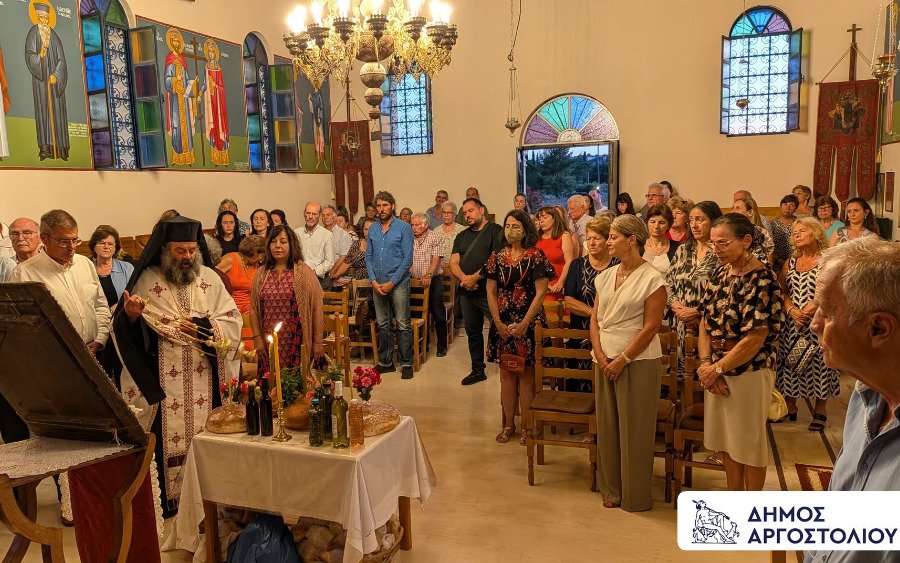 Με λαμπρότητα ο Μέγας Εσπερινός των Αγίων Αποστόλων Πέτρου και Παύλου στην Πεσσάδα