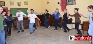 Σιμωτάτα : Δωρεάν μαθήματα χορού για όλους (εικόνες)