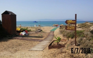 «Στου κουφού την πόρτα όσο θέλεις βρόντα»
