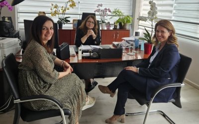 Επίσκεψη από την Αντιπεριφερειάρχη Επιχειρηματικότητας Ελένη Παπαναστασάτου στα γραφεία της Διαχειριστικής Ευρωπαϊκών Προγραμμάτων