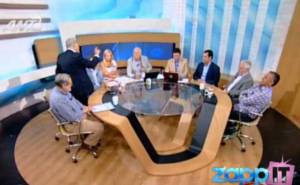 Έξαλλος ο Γιάννης Δημαράς με τον Γιώργο Παπαδάκη! Αποχώρησε από την εκπομπή!