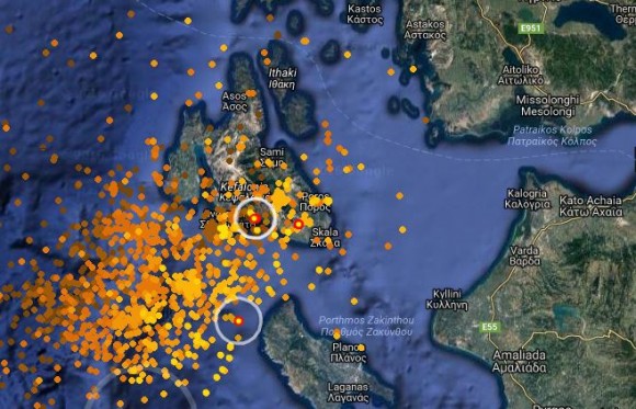 Τώρα: Ισχυρή καταιγίδα πλήττει την Κεφαλονιά