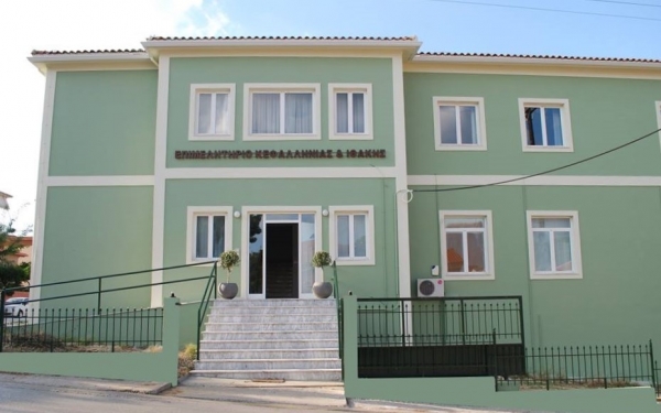 Επιμελητήριο: Ποιες επιχειρήσεις κλείνουν και ποιες μένουν ανοιχτές (Λίστα)