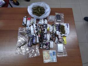 Λεπτομέρειες για τη σύλληψη των δύο νεαρών γυναικών που κατηγορούνται για εμπορία ναρκωτικών έδωσε η αστυνομία