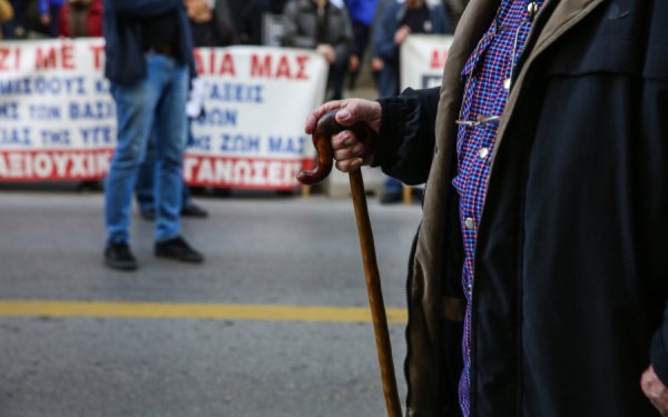 Συντάξεις Ιουνίου 2026: Πότε θα γίνουν οι πληρωμές - Ποιοι παίρνουν συντάξεις φτώχειας
