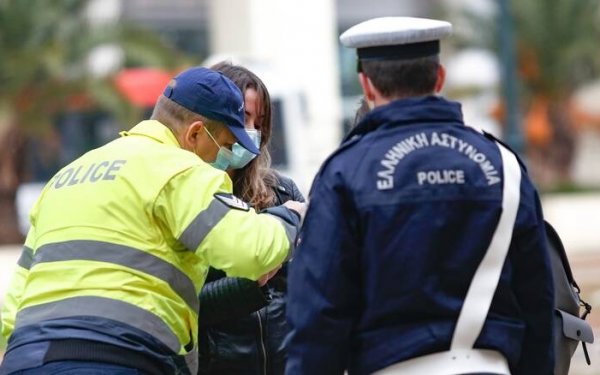 Κεφαλονιά: Πέντε παραβάσεις για μη χρήση μάσκας & άσκοπες μετακινήσεις (12/2)