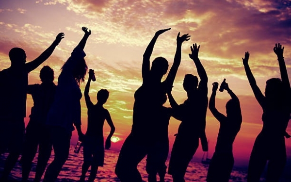 "Goodbye Summer" - Το τελευταίο Beach Party του καλοκαιριού την Κυριακή στα Σπάσματα!