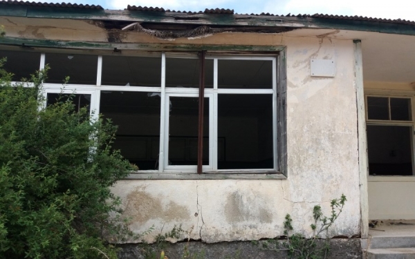 Δημοτικό Σχολείο Πουλάτων: Στο ίδιο έργο θεατές...