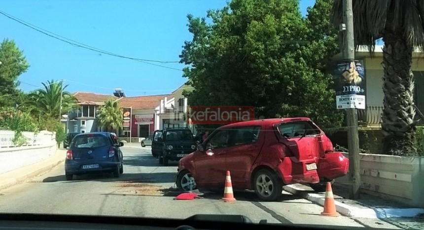 Τροχαίο ατύχημα στα Τραυλιάτα
