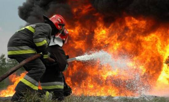 Νεκρός πυροσβέστης στον Ασπρόπυργο