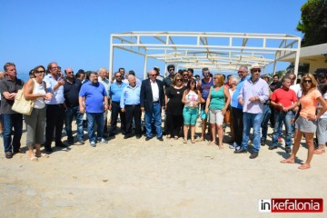 "Ελάτε να τον πάρετε" - Δυναμική κινητοποίηση για την παραμονή του Πλατύ Γιαλού στον Δήμο (εικόνες/βίντεο)